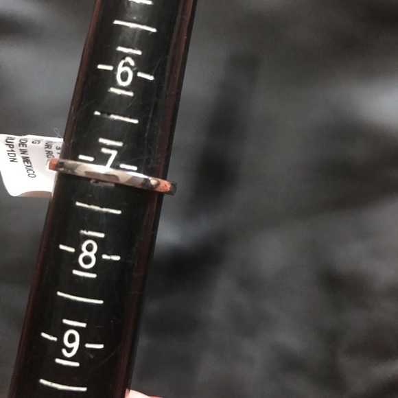 NWT Silver Beautiful Flower Ring - Picture 7 of 12